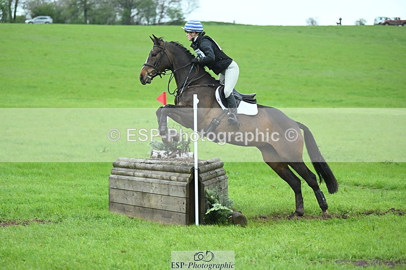 250419-110935-08752 - 571-Daisy.Waldock-BALLYHICKEY.MASIE