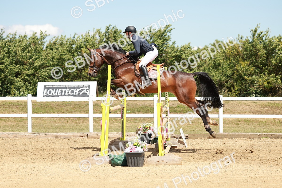 SBM_007357 - Class 3 - Senior Newcomers - 1.10m Open