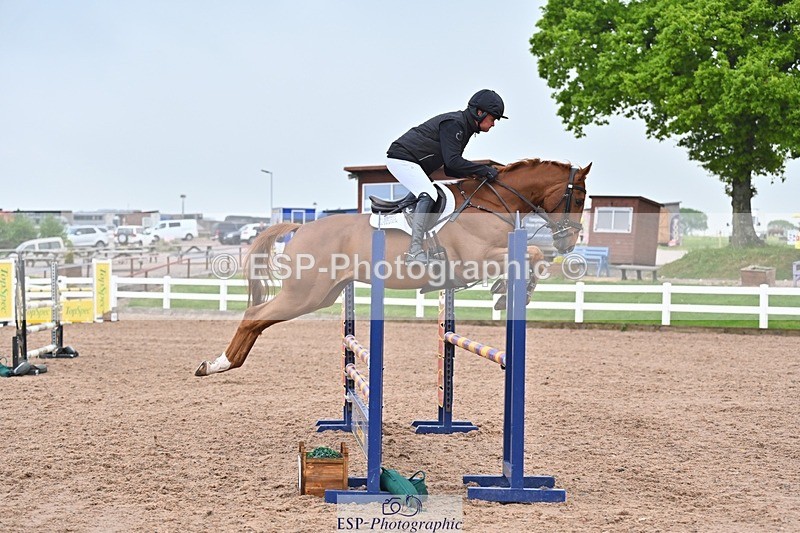 260508-082936-04158 - Cls 17 British Novice and 90cm Open