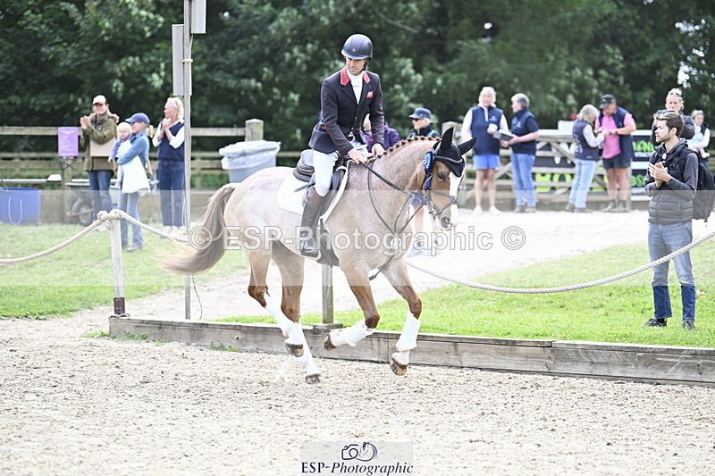 250525A-161609-18626 - Presentations Section C CCI 2 Star Long