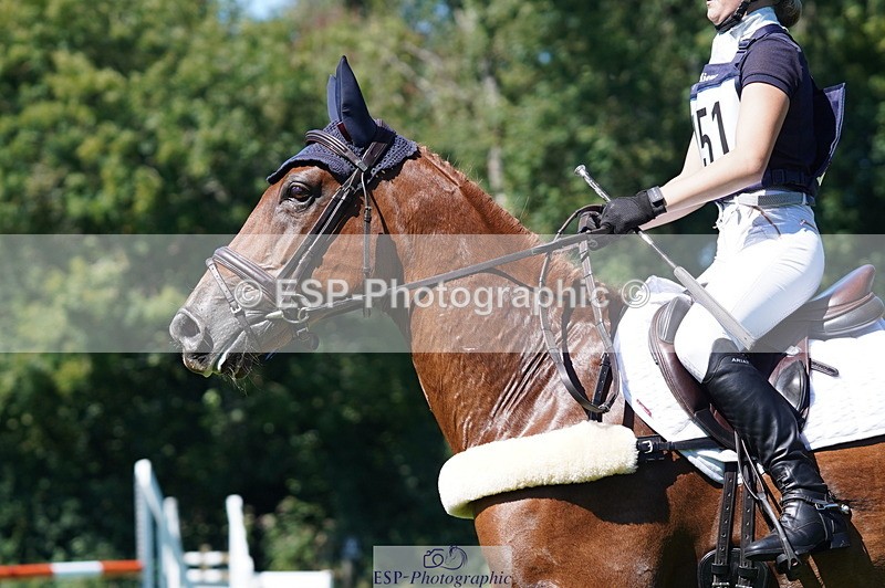 240811A-151412-05023 - 351-