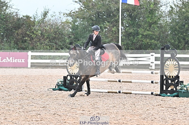 241006A-092640-05683 - Cls 23 85cm Nat Am  Quals