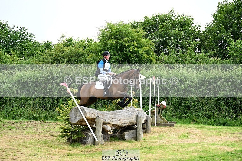 240623-094451-00677 - BE 90 XC 09-35 tro 10-30