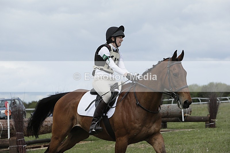 BVHT 140517  NXC -423 - Class 2 XC Novice 14/05/17