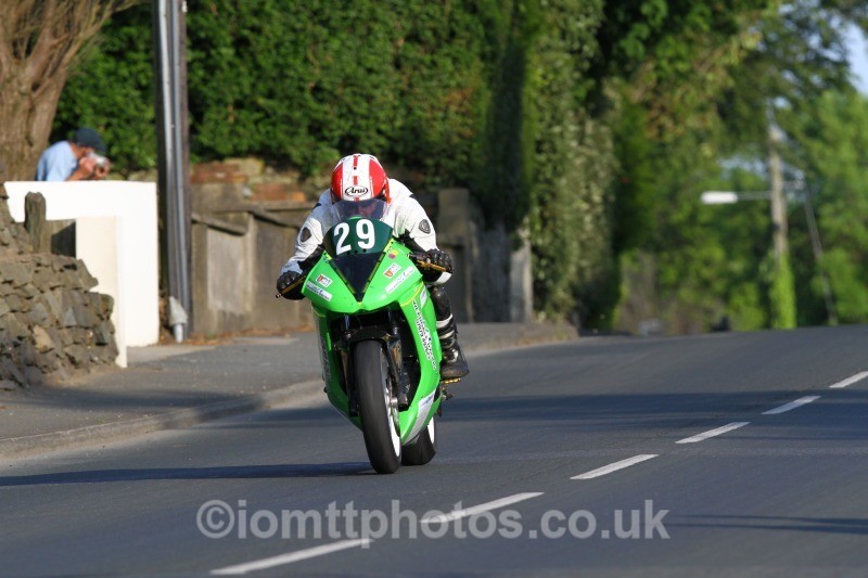 Ian Pattinson BMW / Weardale Racing Ltd - Tuesday Practice Solos