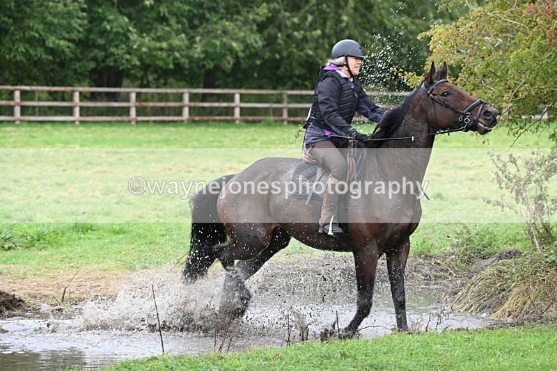 WJ6_5772 - Time at Photographer 12:31 to 12:40