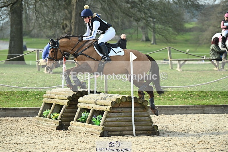 250309A-140512-01570 - Cls 03 90cm 13.50 to CW