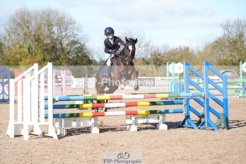 251025-130916-00490 - Cls 9 Pony Winter Discovery and 90cm