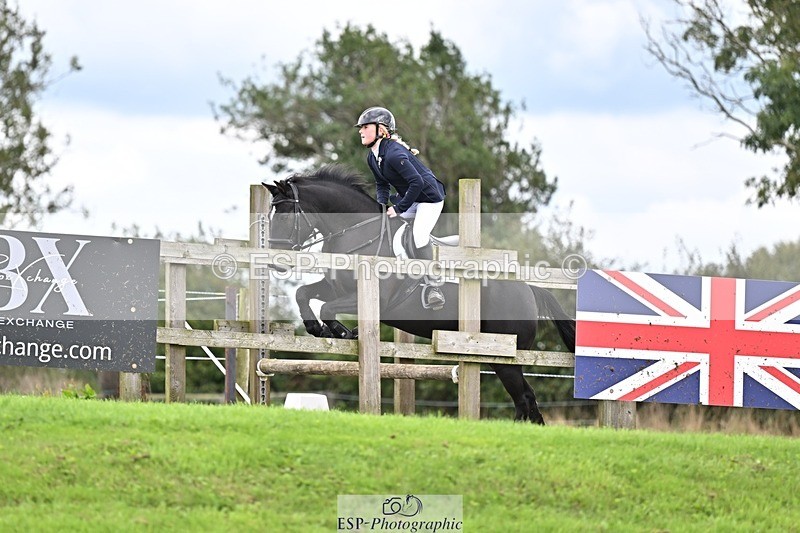 250921-145108-03951 - Cls 20 Pony 80cm Derby