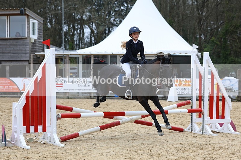 3E7A7860 - Class 10: Junior 60cm