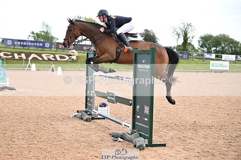 260513B-151117-01220 - Cls 6 Snr Fox and 1.20m Open