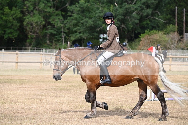 WJ6_7476 - Class 9 Tack and Turnout