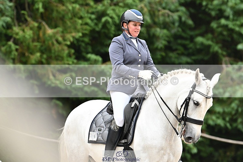 240811-114956-05273 - 116-Paula.Lee-Deseado.Santo