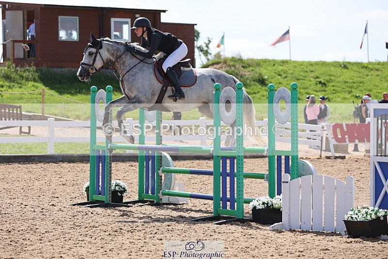 240629A-103403-04165 - Cls 17 Discovery and 90cm Open