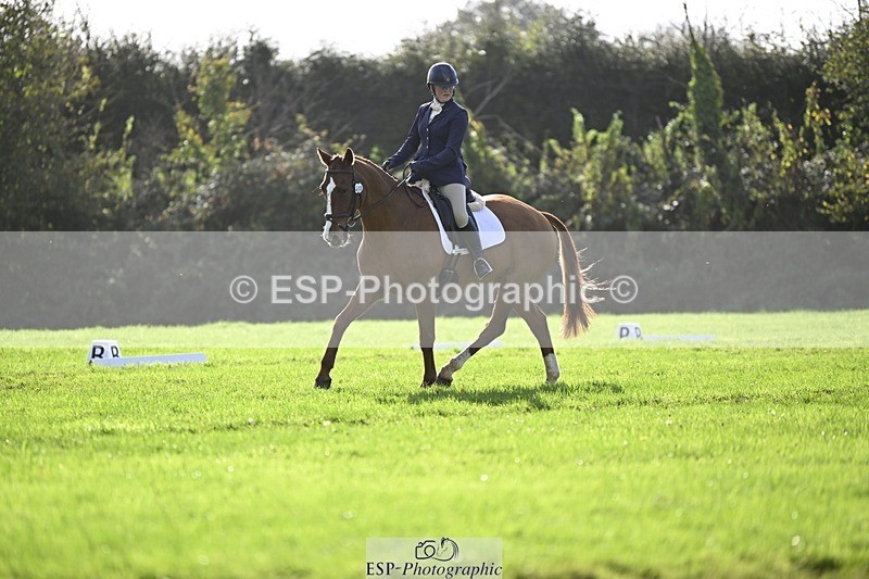 241025-114532-06916 - 370-Emma.Tamblyn-COOL.JET.II