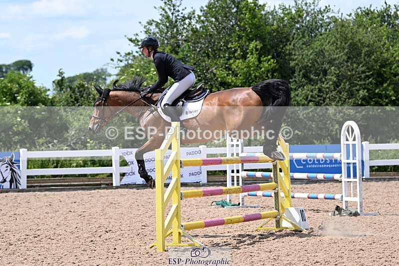 240619A-142800-00609 - Cls 4 Snr Newcomers and 1.10m Open