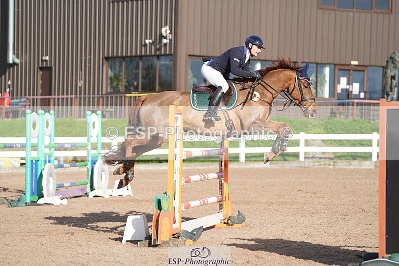 251108-131412-02677 - Cls 13 Foxhunter and 1.20m Open