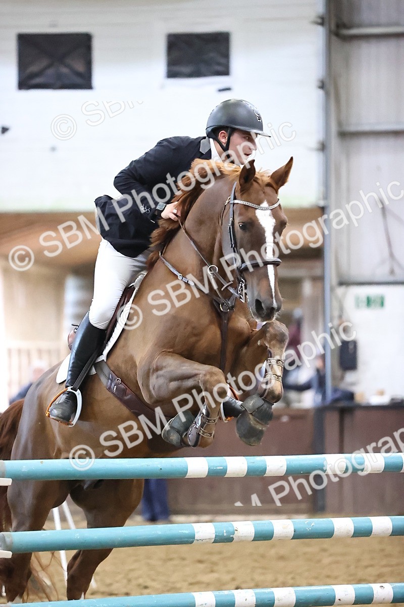 SBM_003442 - Class 11 - Senior Newcomers 1.10m