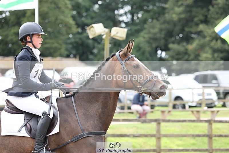 240803-141152-05960 - 183-Amelia_Hendy-WHISTLEDOWN_STAR