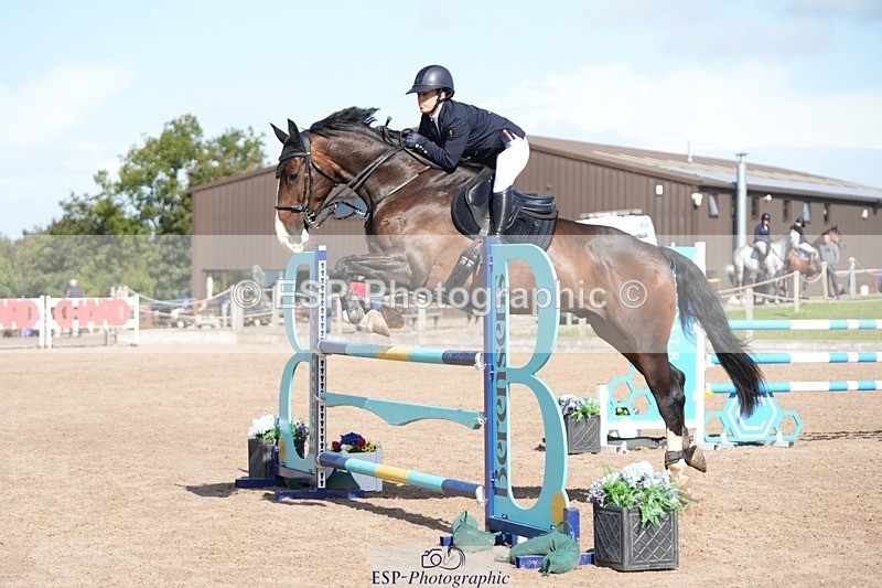 250913-110804-06329 - Cls 14 Snr Newcomers