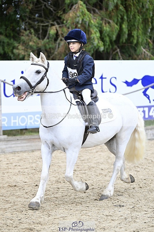 250820A-124619-06641 - Round 1, Start to 1.30pm Break