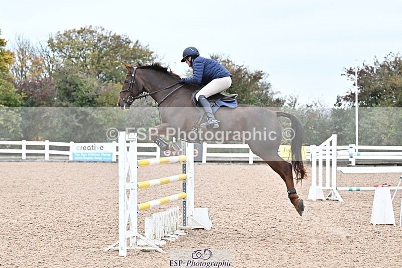 251015-151834-00877 - Cls 6 Foxhunter and 1.20m Open