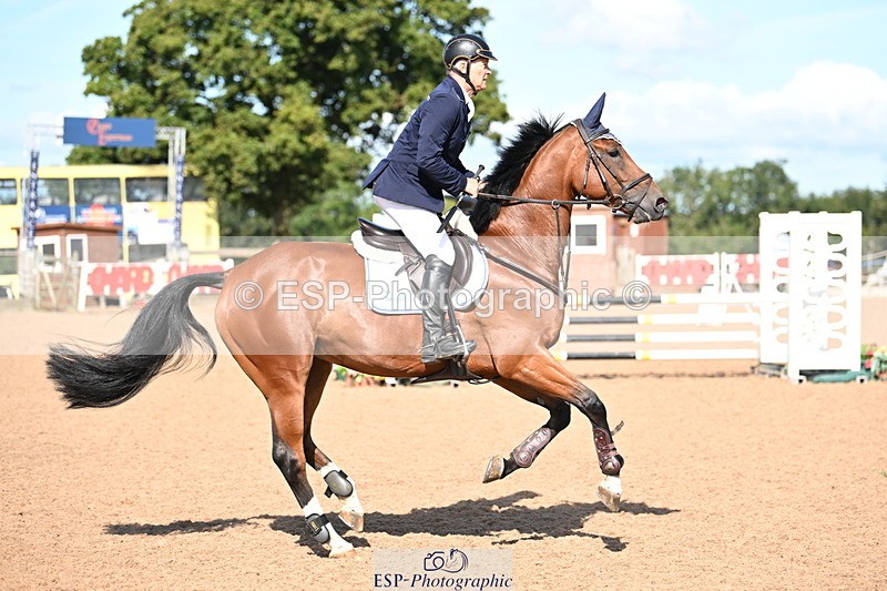 240913A-111141-03828 - Cls 14 Snr Newcomers