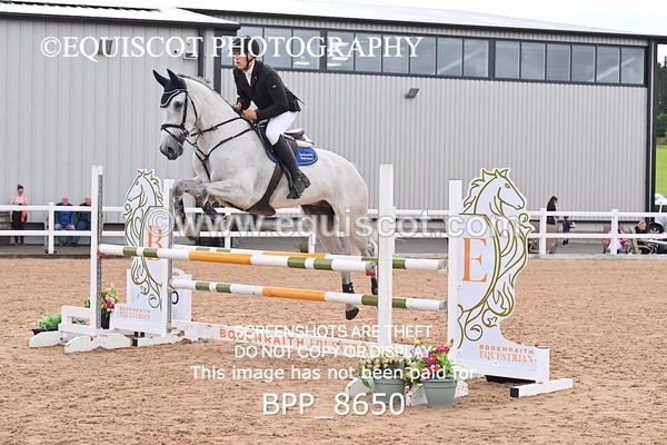 BPP_8650 - CLASS 20 SAT GFS Saddles Senior Newcomers/1.10m Open