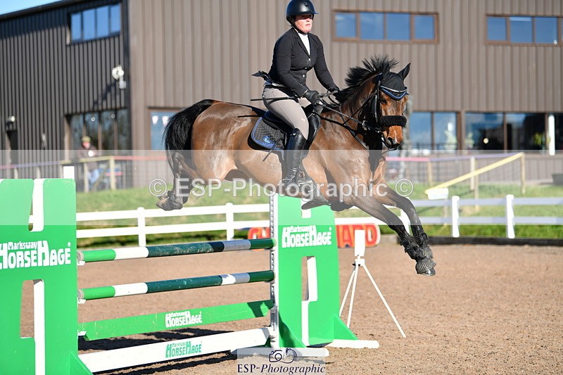 231110A-133843-00630 - Cls 5 Newcomers & 1.10m Open