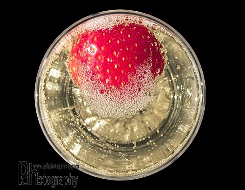 Strawberry-Fiz - Artistic
