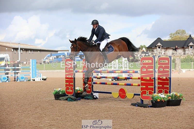 250911-121618-01393 - Cls 3 Snr Foxhunter