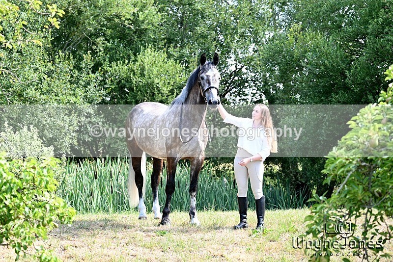 WJ7_2275 - Annable & Atlas 13-07-25