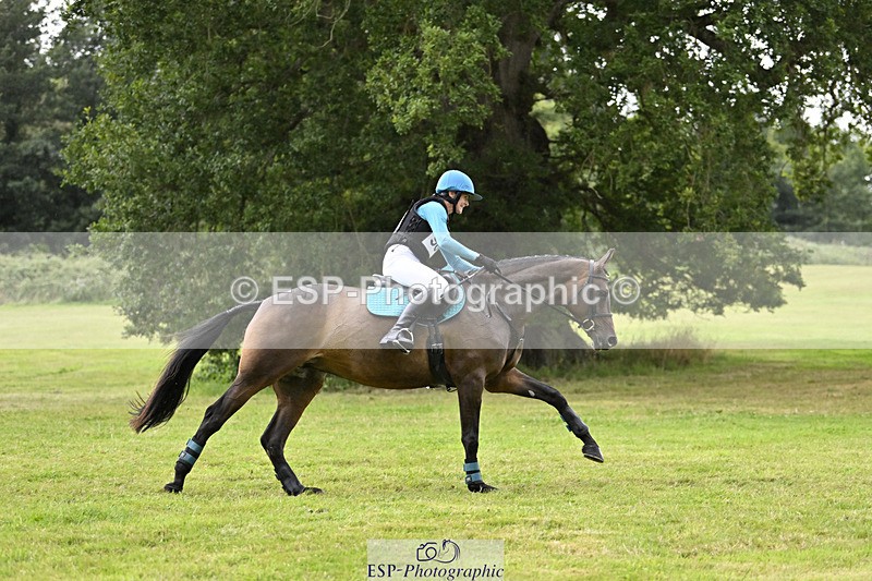 240825X-175819-38288 - 80cm XC 17.30 to End