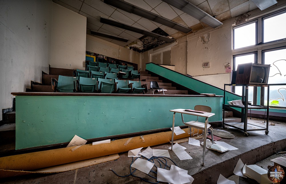 Bill Teller High School photo - Abandoned America