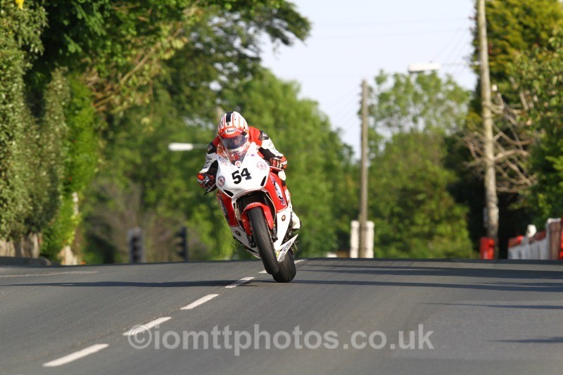 James Cowton Honda / STEVE PARKIN - Tuesday Practice Solos
