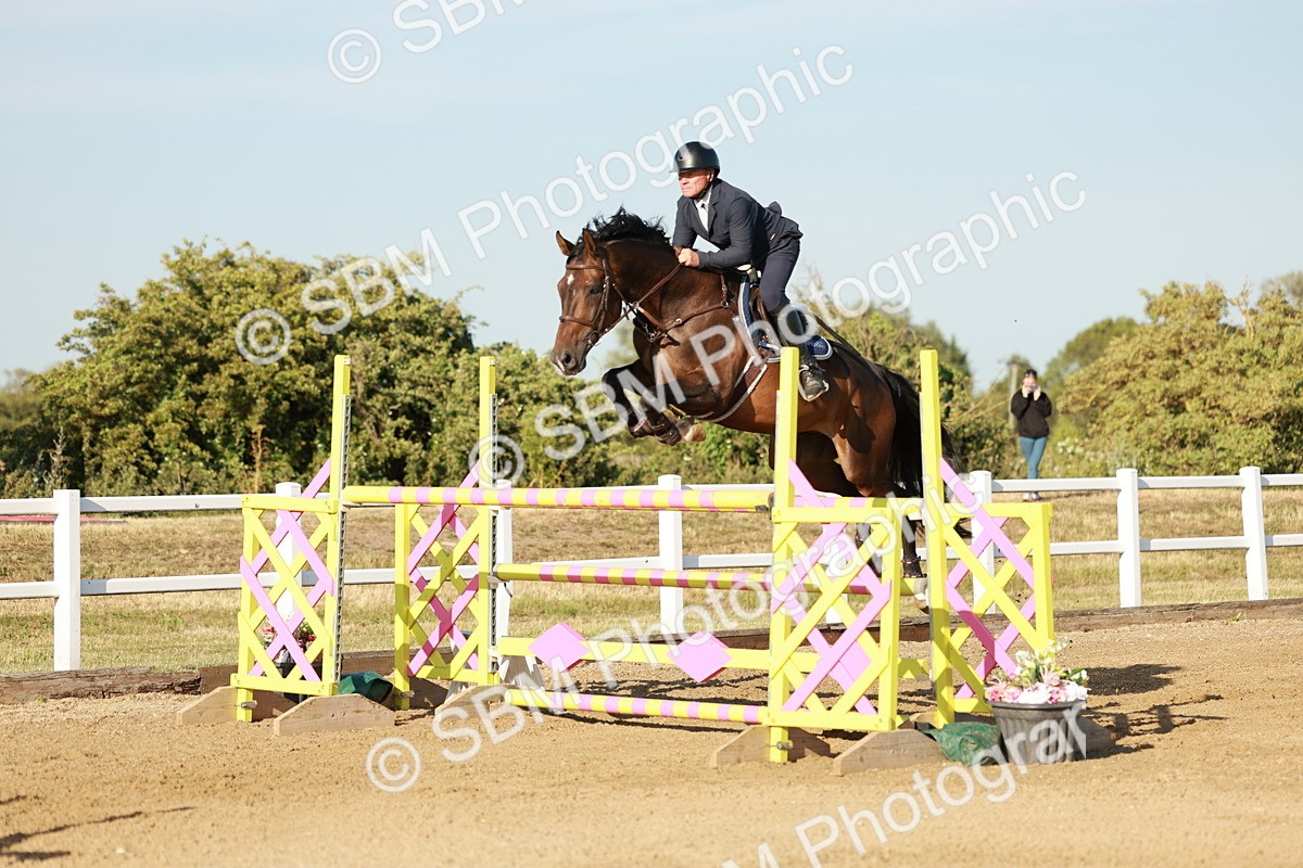 SBM_008837 - Class 6 - National 1.30m 1.40m Open Handicap