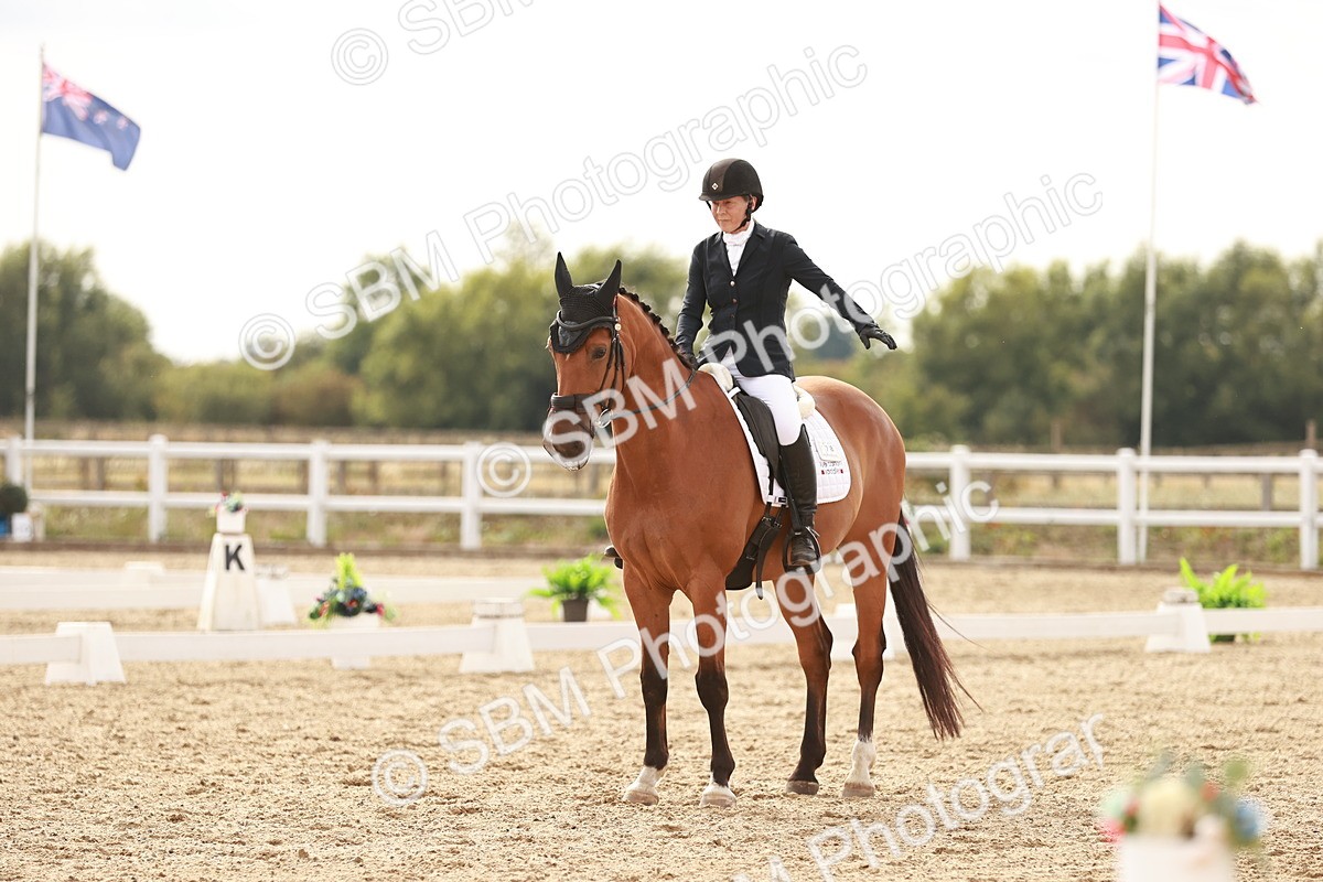 SBM_003615 - Class 5 - Elementary 5 - 15.54-1.42