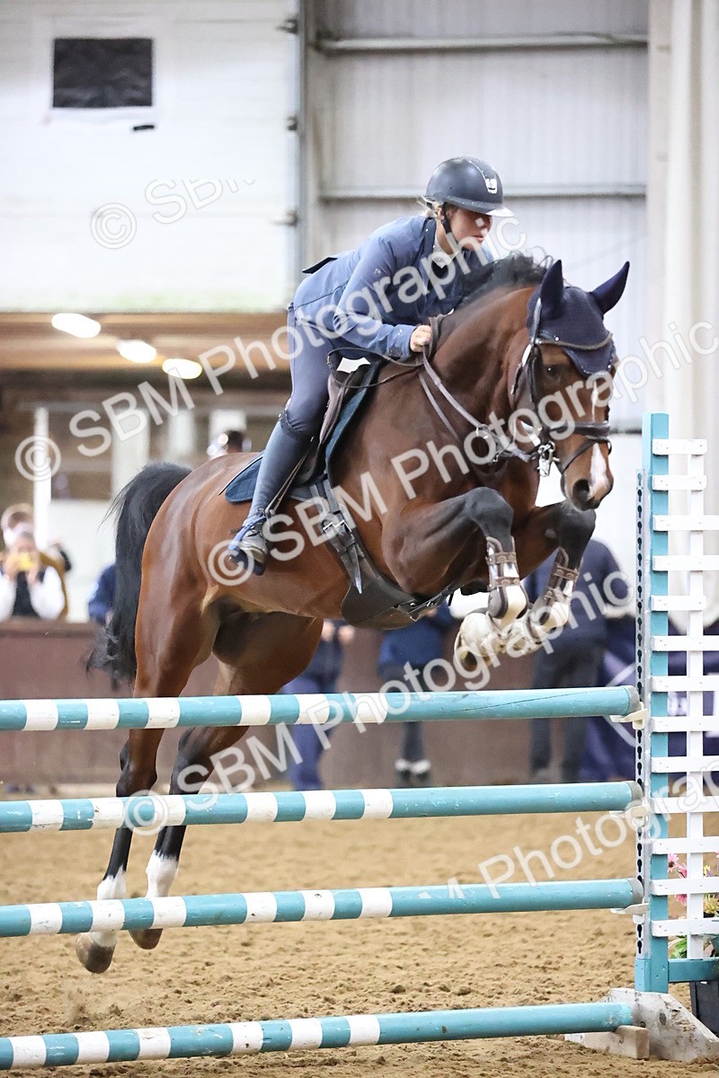 SBM_003242 - Class 11 - Senior Newcomers 1.10m