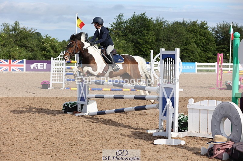 240629A-085417-02759 - Cls 16 British Novice and 80cm Open