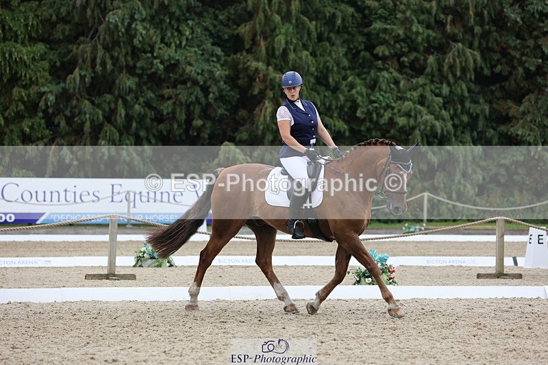 250718A-133023-01525 - 072-Emma.Trace-Laddenbrook.Truman