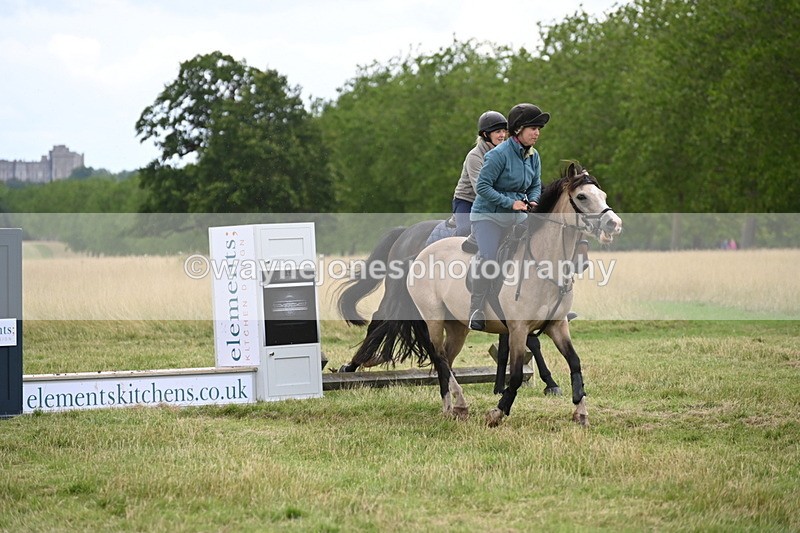 WJ6_4764 - Time at Jump 13:04 to 13:34