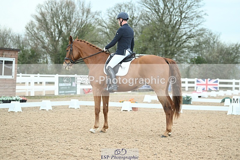 250403-085304-00450 - 034-Alejandro.Farina-Davian.Hit