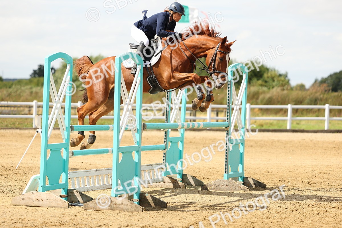 SBM_010430 - Class 4 - Senior Foxhunter - 1.20m Open