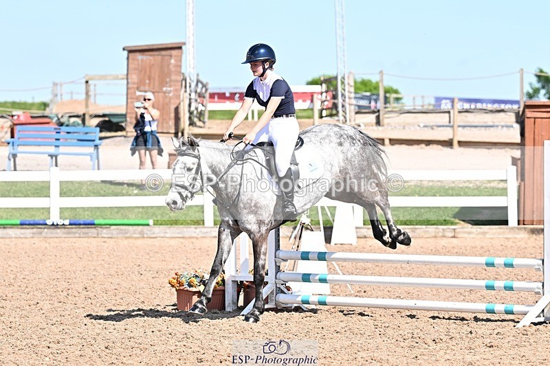 250513-155536-00086 - Clr Rnd & 60cm