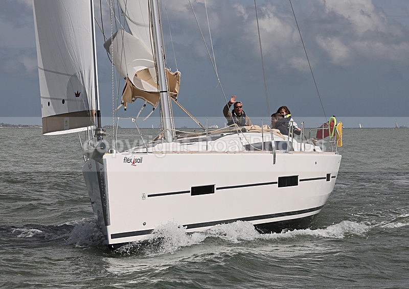 140525 MOJO FLEXISAIL DUFOUR 410 WT7A2202 - Sailboats - monohull