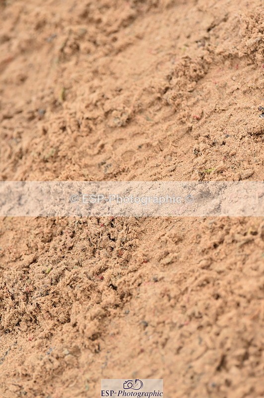 231118A-093924-00892 - Cls 16+17 Club and Schools 60cm