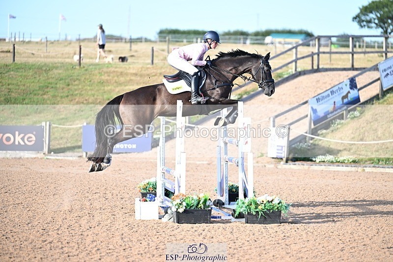260731-190542-07069 - Cls 15 Snr Foxhunter