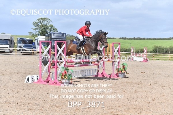 BPP_3871 - CLASS 6 Senior Discovery/ 1m Open