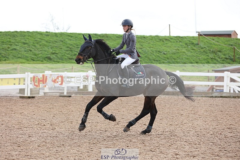 231112A-120623-03954 - Cls 18 Discovery & 1m Open