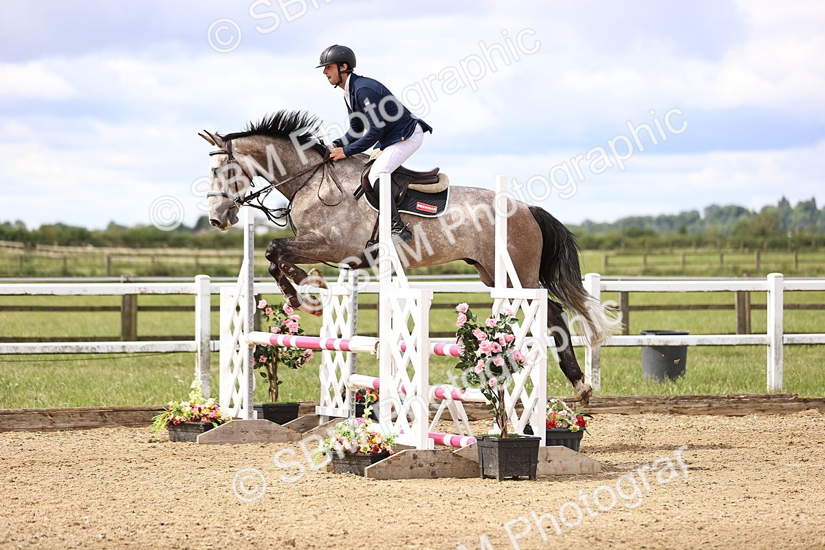 SBM_006143 - Class 16 - Senior British Novice - 90cm